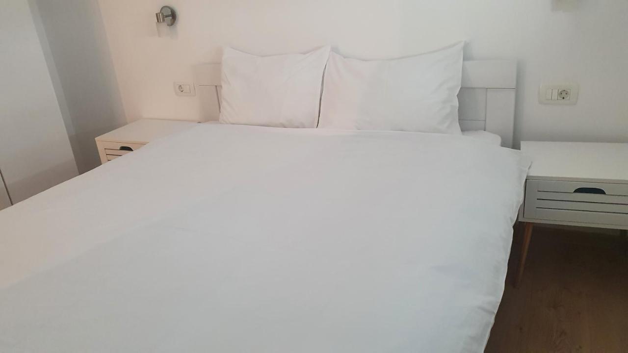 Apartmani Begovic Bar Eksteriør billede