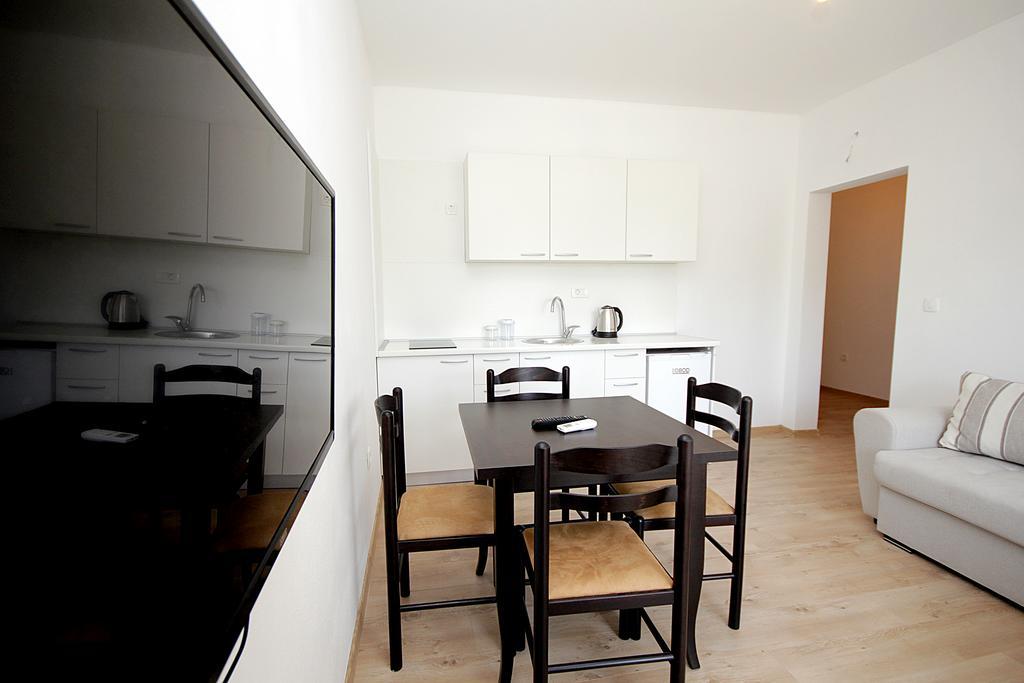Apartmani Begovic Bar Eksteriør billede